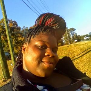 Meet your Posher, Esha